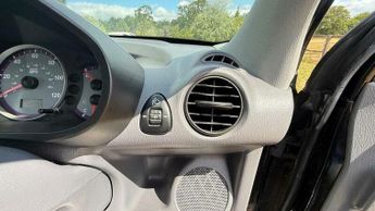 Hyundai Amica 1.1 CDX 5dr