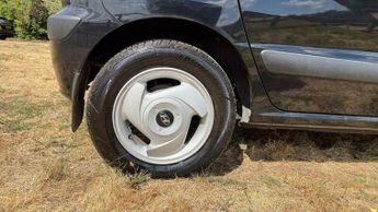 Hyundai Amica 1.1 CDX 5dr