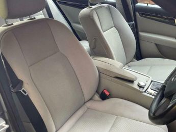 Mercedes-Benz C Class 1.8 C180 BlueEfficiency SE G-Tronic+ Euro 5 (s/s) 4dr