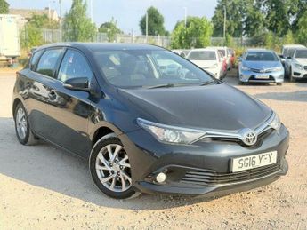 Toyota Auris 1.6 D-4D Business Edition Euro 6 (s/s) 5dr (Safety Sense)