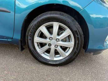 Toyota Yaris 1.5 VVT-h T4 CVT Euro 5 5dr