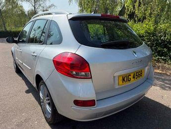 Renault Clio 1.6 VVT Dynamique TomTom Sport Tourer Auto Euro 5 5dr