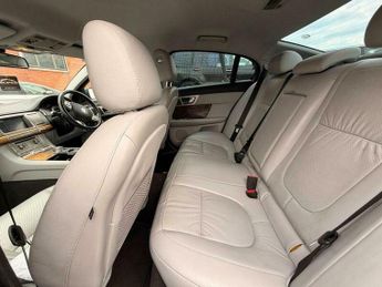 Jaguar XF 3.0d S V6 Premium Luxury Auto Euro 5 4dr