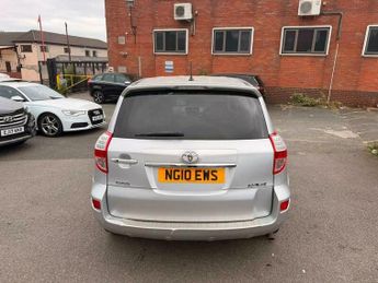 Toyota RAV4 2.2 D-CAT SR Auto 4WD Euro 5 5dr