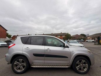 Toyota RAV4 2.2 D-CAT SR Auto 4WD Euro 5 5dr