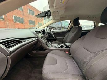 Ford Mondeo 2.0 TDCi Titanium Powershift Euro 6 (s/s) 5dr