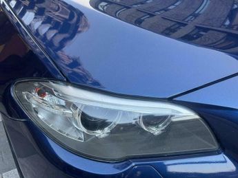 BMW 5 SERIES 2.0 520d Luxury Auto Euro 6 (s/s) 4dr