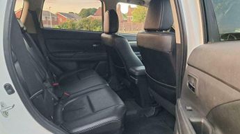 Mitsubishi Outlander 2.0h 12kWh GX4h CVT 4WD Euro 5 (s/s) 5dr
