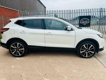 Nissan Qashqai 1.6 DIG-T Tekna 2WD Euro 6 (s/s) 5dr