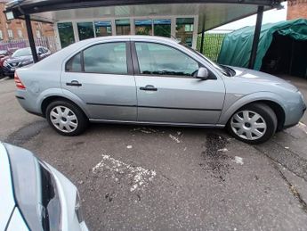Ford Mondeo LX 16V