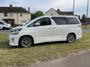Toyota Vellfire Golden Eye II