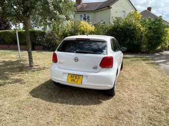 Volkswagen Polo ???? VOLKSWAGEN POLO 2013 ???? ???? BLUEMOTION TECHNOLOGY COMFOR