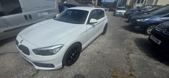 BMW 118 118i SPORT
