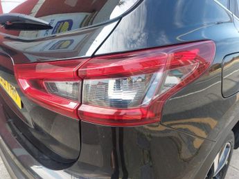 Nissan Qashqai DIG-T TEKNA PLUS DCT