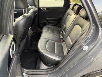 Kia Ceed 1.4 T-GDi First Edition Sportswagon DCT Euro 6 (s/s) 5dr
