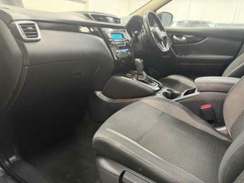 Nissan Qashqai 1.2 DIG-T Acenta XTRON Euro 6 (s/s) 5dr