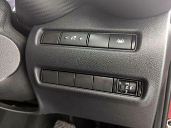 Nissan Juke 1.6 N-Connecta Auto Euro 6 5dr