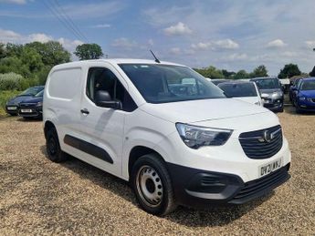 Vauxhall Combo 1.5 Turbo D 2300 Dynamic L2 H1 Euro 6 4dr