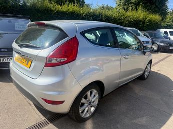 Ford Fiesta 1.25 Zetec Hatchback 3dr Petrol Manual (129 g/km, 81 bhp)