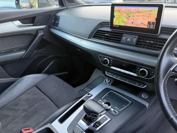 Audi Q5 2.0 TFSI S line SUV 5dr Petrol S Tronic quattro Euro 6 (s/s) (25