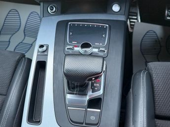 Audi Q5 2.0 TFSI S line SUV 5dr Petrol S Tronic quattro Euro 6 (s/s) (25
