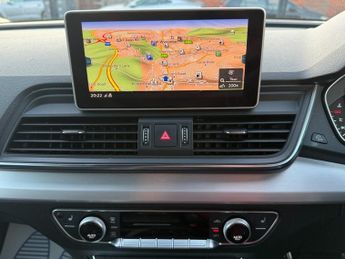 Audi Q5 2.0 TFSI S line SUV 5dr Petrol S Tronic quattro Euro 6 (s/s) (25