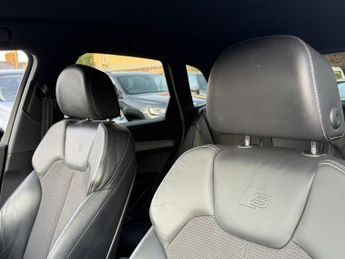 Audi Q5 2.0 TFSI S line SUV 5dr Petrol S Tronic quattro Euro 6 (s/s) (25