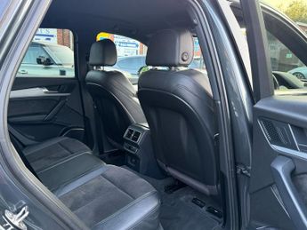 Audi Q5 2.0 TFSI S line SUV 5dr Petrol S Tronic quattro Euro 6 (s/s) (25