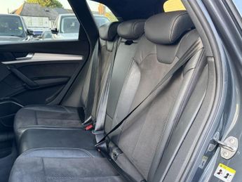 Audi Q5 2.0 TFSI S line SUV 5dr Petrol S Tronic quattro Euro 6 (s/s) (25