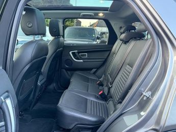 Land Rover Discovery Sport 2.0 Si4 HSE Luxury SUV 5dr Petrol Auto 4WD Euro 6 (s/s) (240 ps)