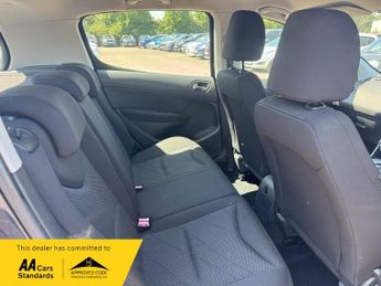Peugeot 308 S