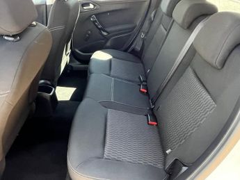Peugeot 208 ACTIVE
