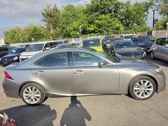 Lexus IS 300H LUXURY