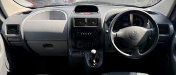 Peugeot Expert TEPEE COMFORT L1 HDI 90 6STR