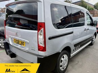 Peugeot Expert TEPEE COMFORT L1 HDI 90 6STR