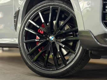 BMW X5 XDRIVE30d M SPORT [2X BMW SERVICES & BMW WARRANTY]