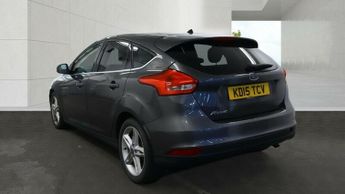 Ford Focus 1.6 Zetec Hatchback 5dr Petrol Powershift Euro 6 (125 ps)