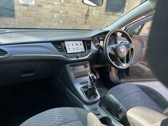 Vauxhall Astra 1.6 CDTi Tech Line Sports Tourer Euro 6 5dr