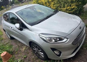 Ford Fiesta 1.0T EcoBoost Titanium Hatchback 5dr Petrol Auto Euro 6 (s/s) (1