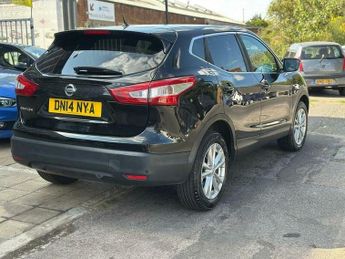 Nissan Qashqai 1.2 DIG-T Acenta Premium 2WD Euro 5 (s/s) 5dr