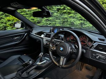 BMW 3 SERIES 330d M SPORT