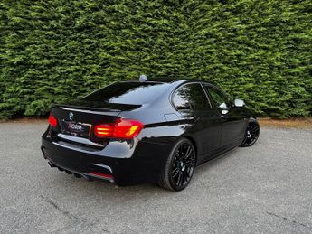 BMW 3 SERIES 330d M SPORT