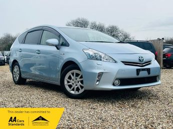 Toyota Prius ALPHA 1.8 AUTO PETROL/HYBRID 2013 (13) TOURING