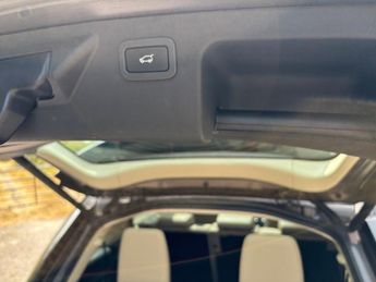 Land Rover Discovery Sport TD4 HSE