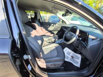Kia Niro 1.6 Petrol Plug-in Hybrid 2023(73) T-GDi 11.1 kWh Euro 6