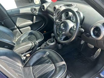 MINI Countryman 2.0 Cooper SD SUV 5dr Diesel Auto ALL4 Euro 5 (143 ps)