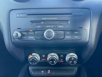 Audi A1 1.4 TFSI S line S Tronic Euro 5 (s/s) 3dr