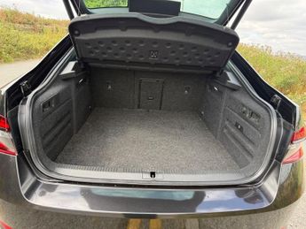 Skoda Superb SPORTLINE PLUS IV DSG