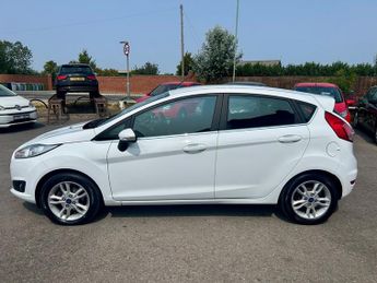 Ford Fiesta ZETEC £20 TAX+BLUETOOTH+CLEAN MOT