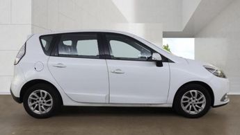 Renault Scenic 1.5 dCi Dynamique TomTom MPV 5dr Diesel EDC Euro 5 (110 ps)